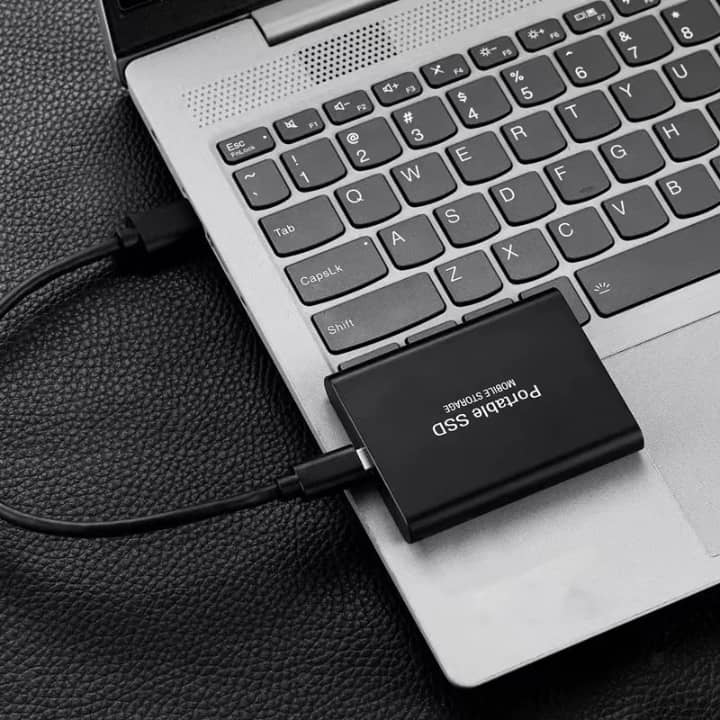 💾 Disque Dur Externe SSD 10 TB SATA – Stockage Ultra-Rapide